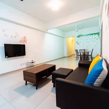 Star Light Homestay 19@ The Venus Sitiawan Esterno foto