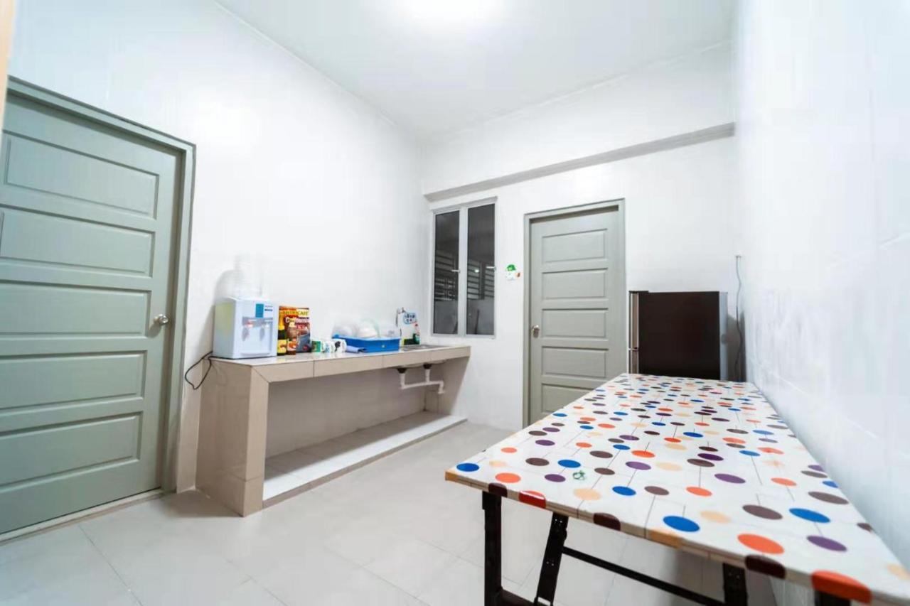 Star Light Homestay 19@ The Venus Sitiawan Esterno foto